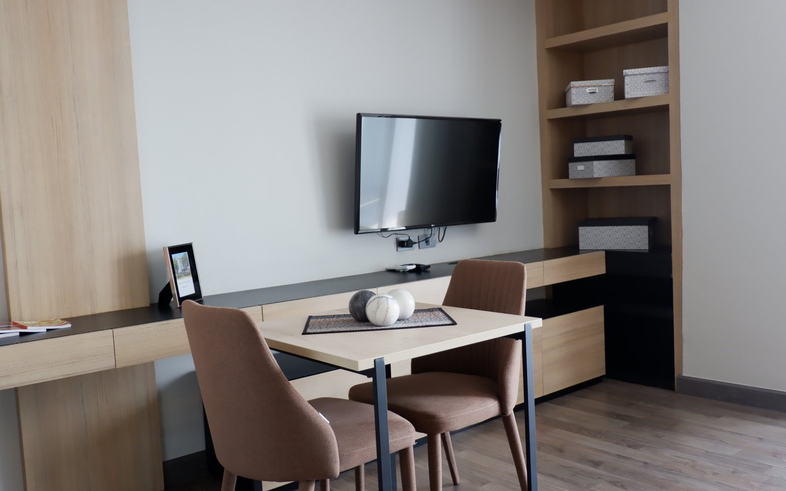 Studio Corner Room - photo 2