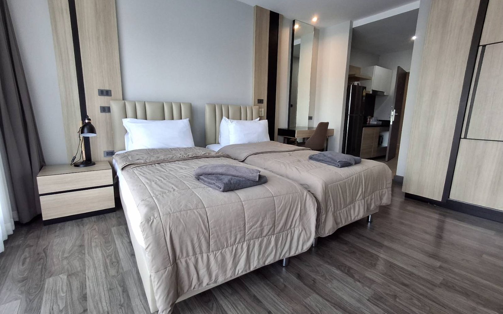 Studio Twin Bedroom - photo 1